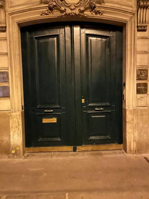 Magnifique Studio Champs-elysee Appartement *